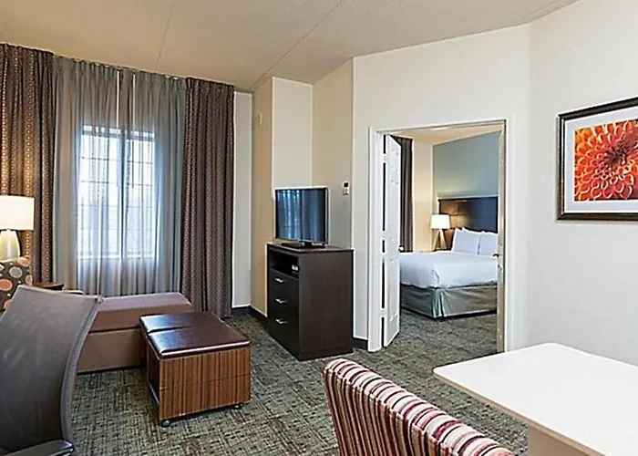 Staybridge By Ihg Hotel