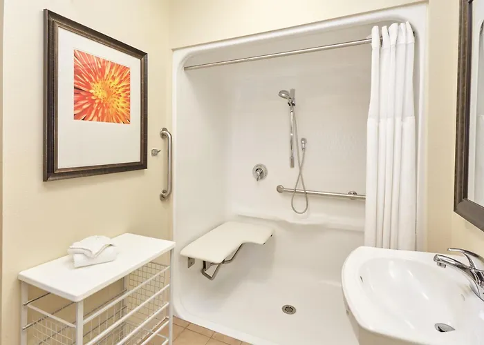 Staybridge By Ihg 3* Lincolnshire