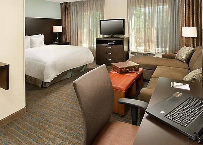 Staybridge By Ihg 3*