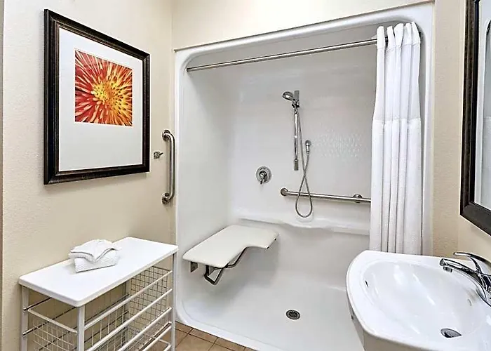 Staybridge By Ihg Lincolnshire