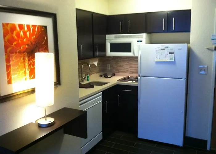Hotel Staybridge By Ihg 3*